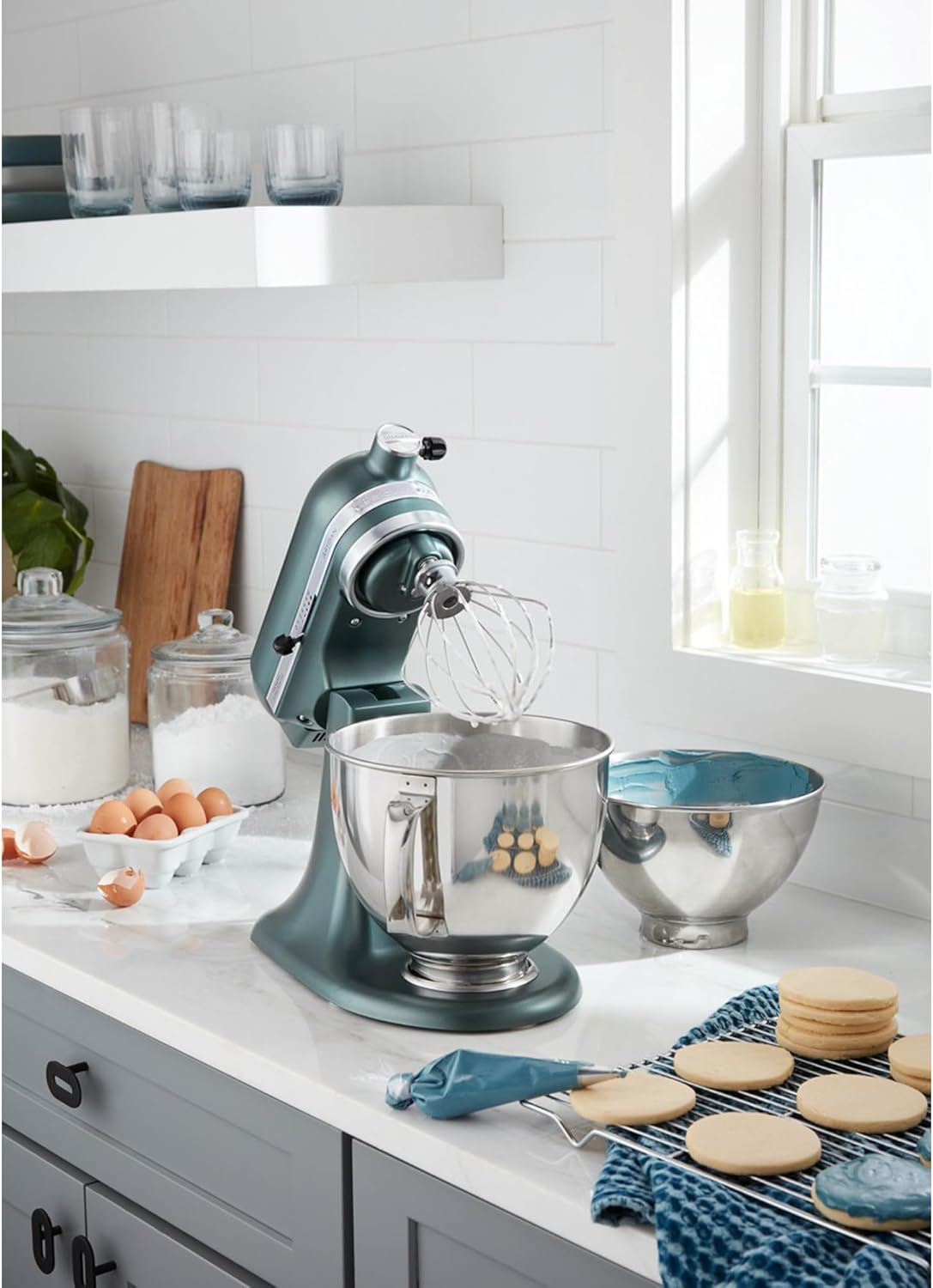 KitchenAid-Artisan Series 5 Quart Tilt Head Stand Mixer with Pouring Shield KSM150PSr