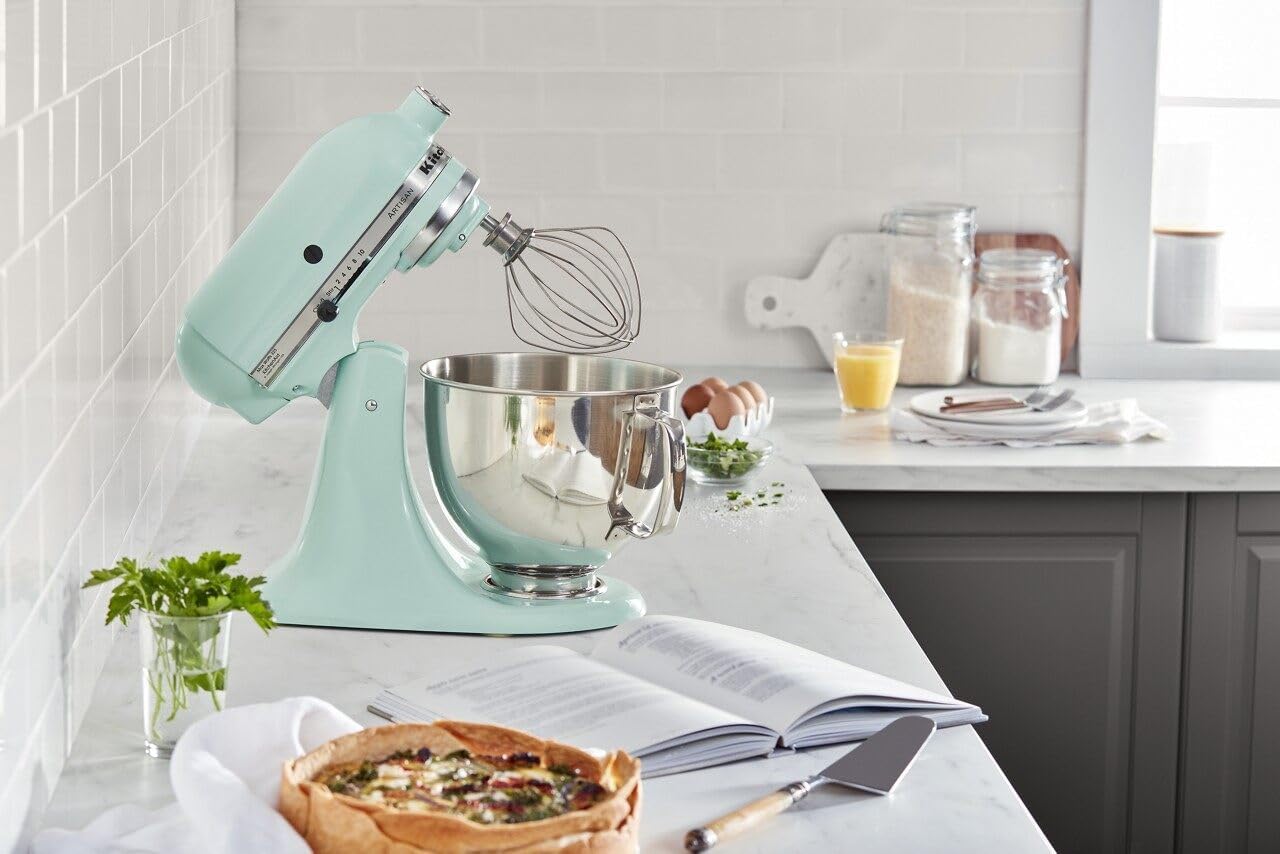 KitchenAid-Artisan Series 5 Quart Tilt Head Stand Mixer with Pouring Shield KSM150PSr