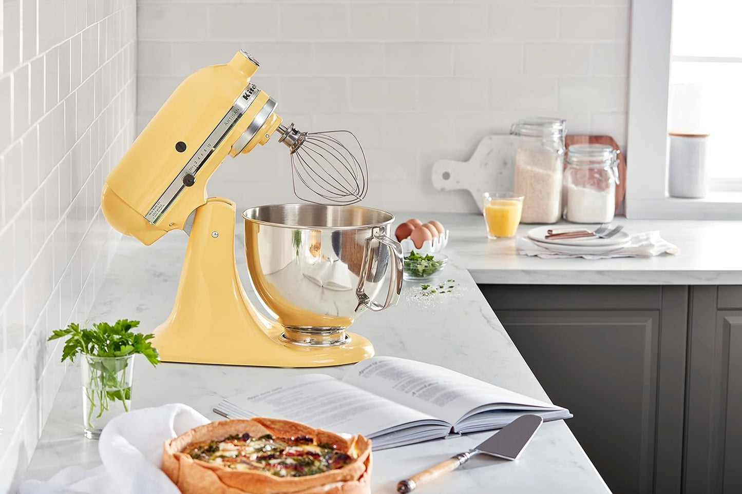 KitchenAid-Artisan Series 5 Quart Tilt Head Stand Mixer with Pouring Shield KSM150PSr