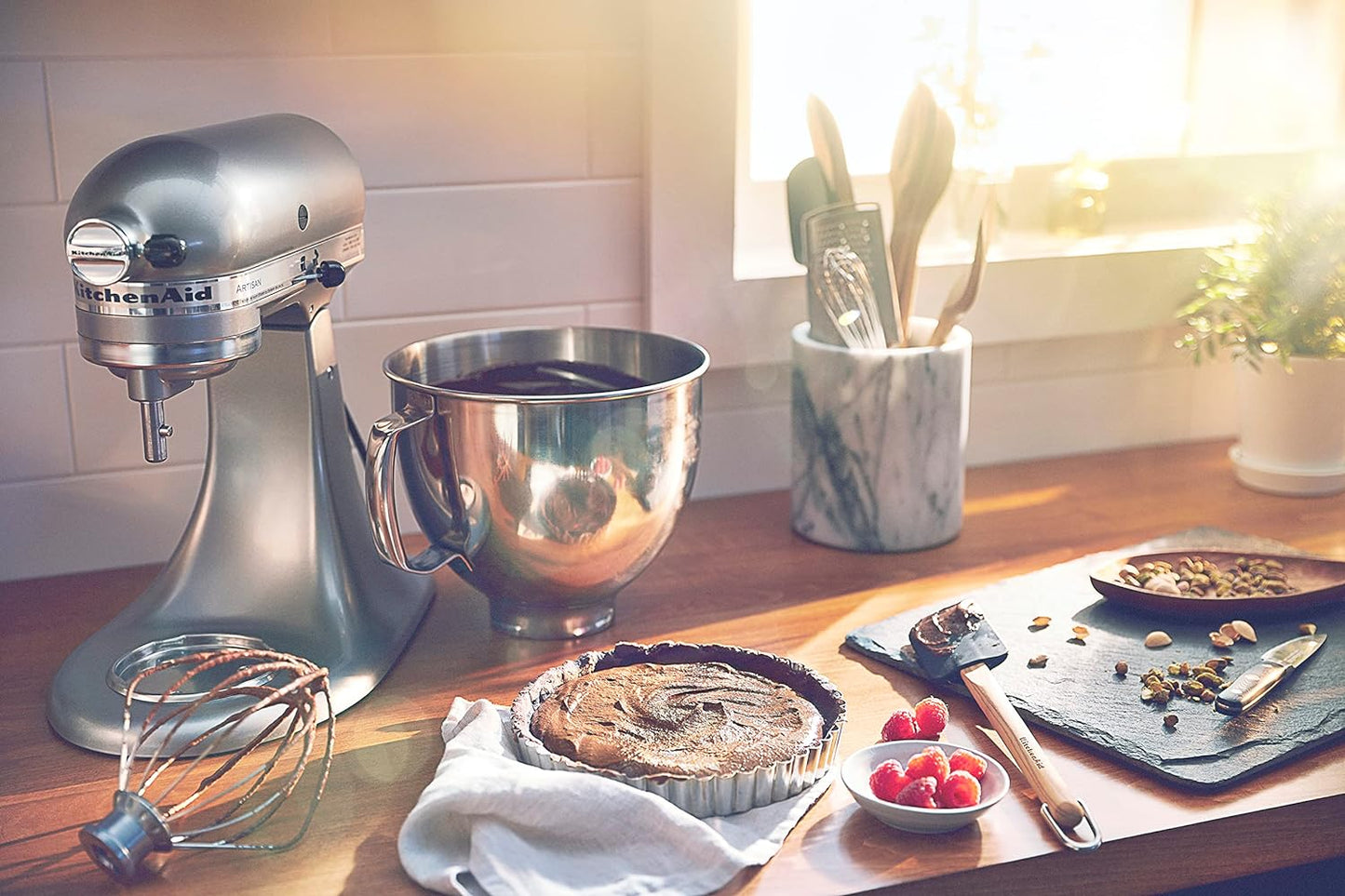 KitchenAid-Artisan Series 5 Quart Tilt Head Stand Mixer with Pouring Shield KSM150PSr