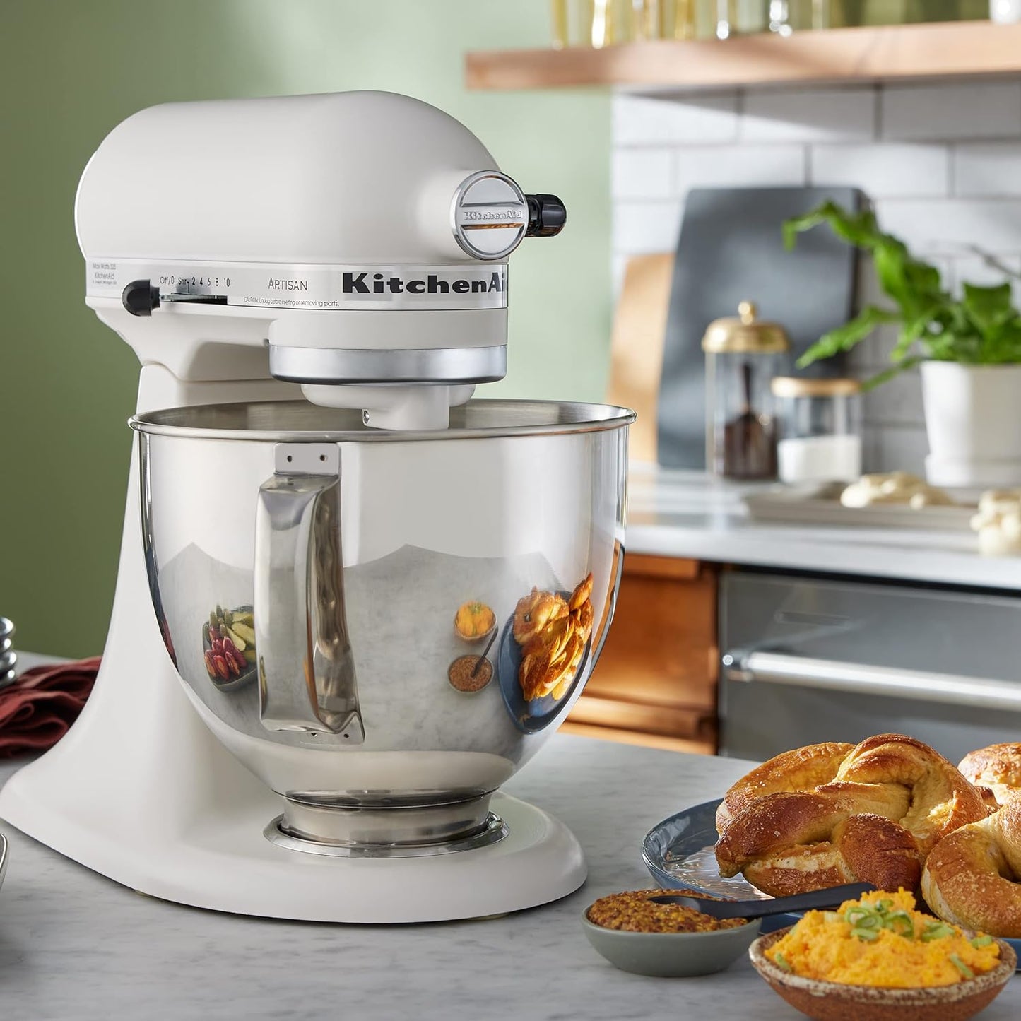 KitchenAid-Artisan Series 5 Quart Tilt Head Stand Mixer with Pouring Shield KSM150PSr