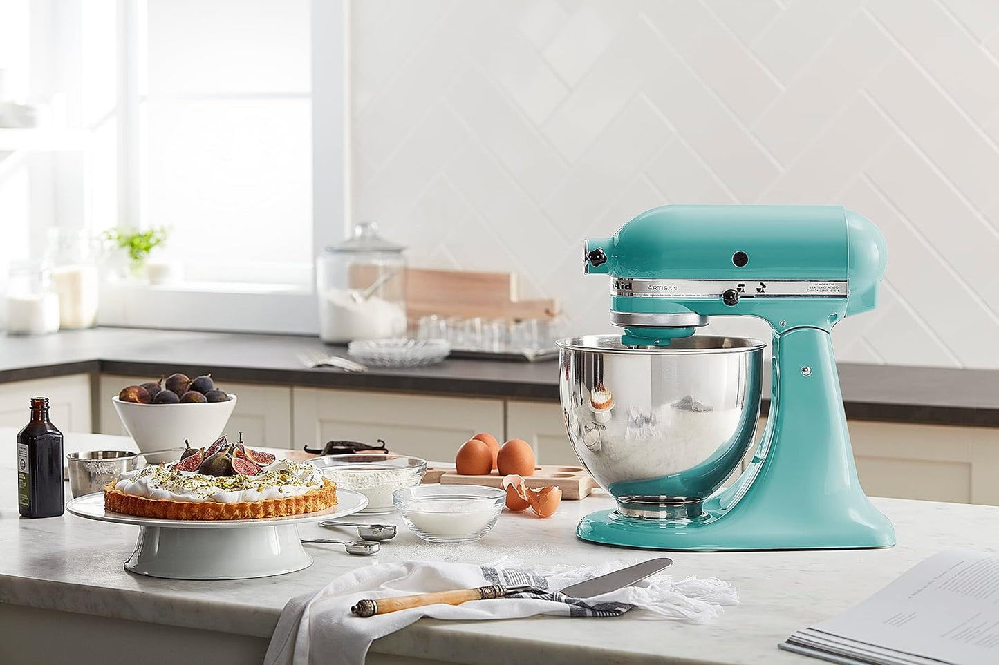 KitchenAid-Artisan Series 5 Quart Tilt Head Stand Mixer with Pouring Shield KSM150PSr