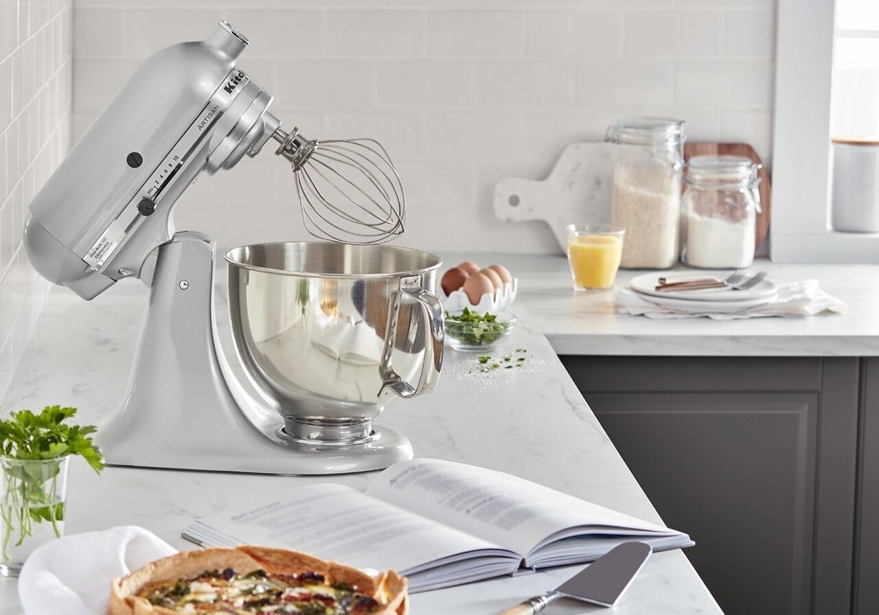 KitchenAid-Artisan Series 5 Quart Tilt Head Stand Mixer with Pouring Shield KSM150PSr